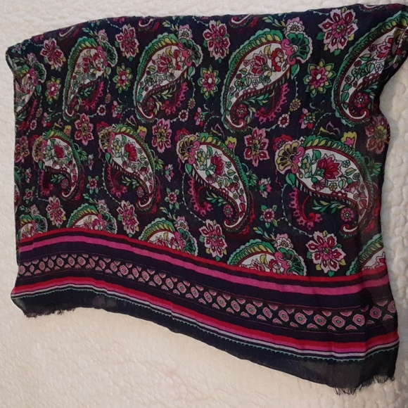 Euc! Vera Bradley Soft Fringe Scarf- Petal Paisley - Picture 1 of 6
